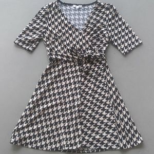 Sandra Darren Houndstooth Wrap Top Petite Dress